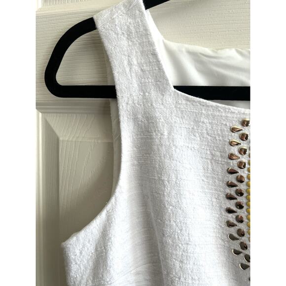 TRINA TURK White Textured Beaded Retro MOD Beachy Shift Sheath Dress Sz Small - Picture 3 of 9